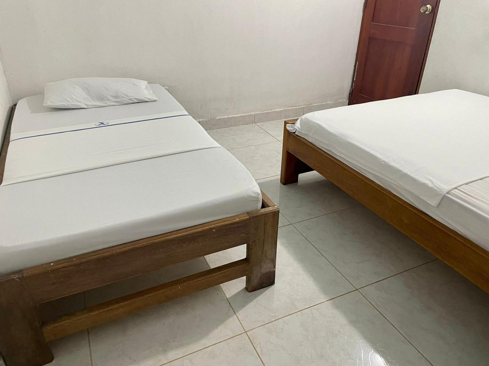Kelly Tours Hotel Capurgana Luaran gambar