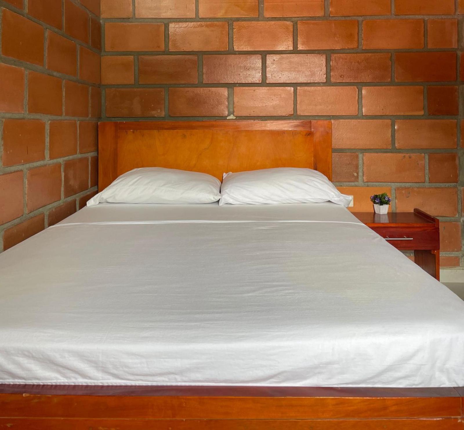 Kelly Tours Hotel Capurgana Luaran gambar